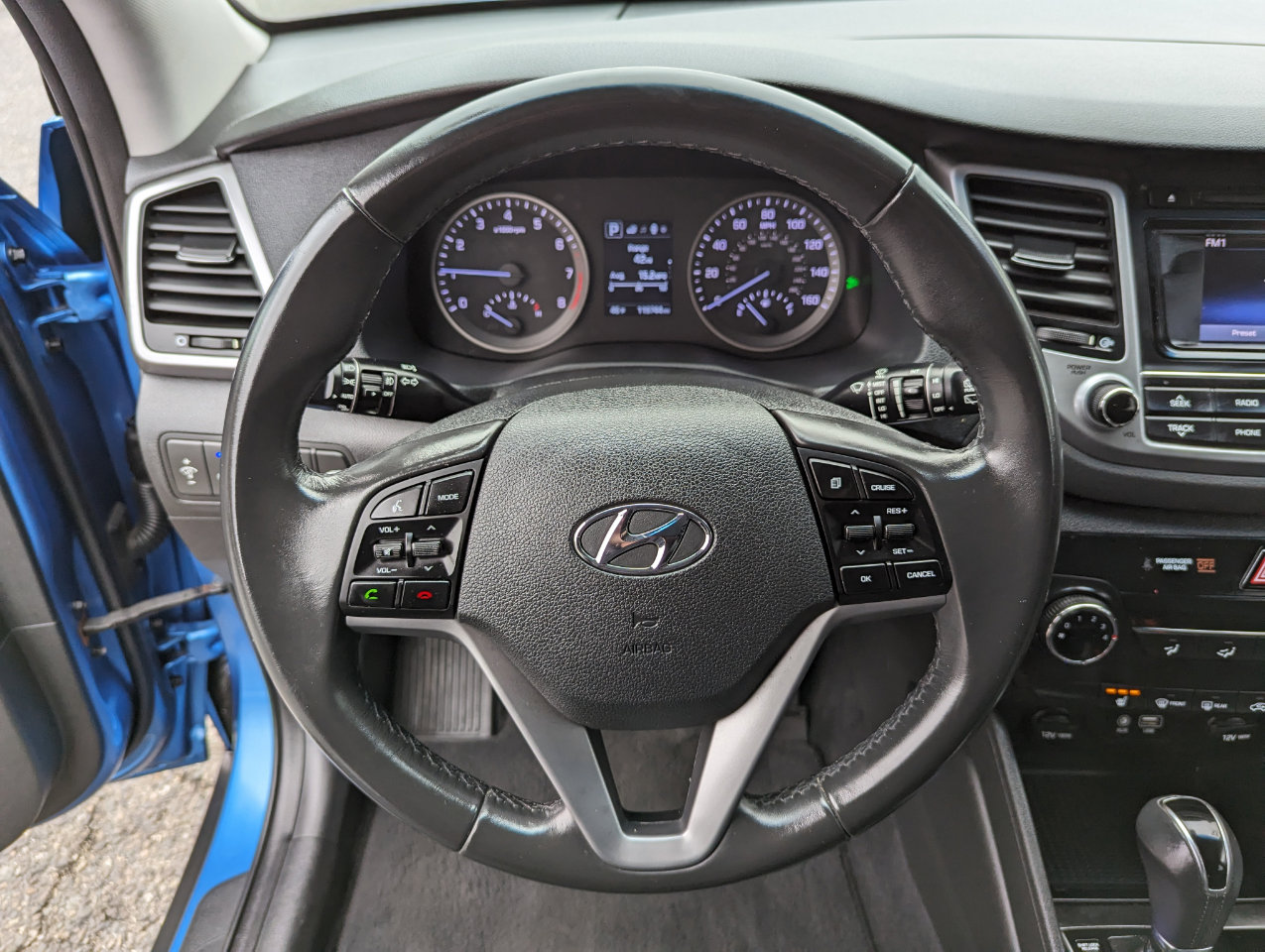 Used 2017 Hyundai Tucson Sport image 16