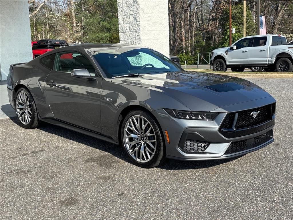 Used 2025 Ford Mustang GT Premium image 21