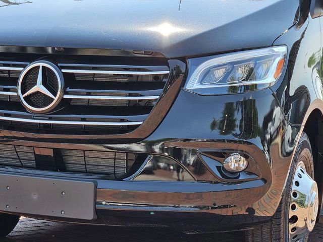New 2024 Mercedes-Benz Sprinter 3500 image 9