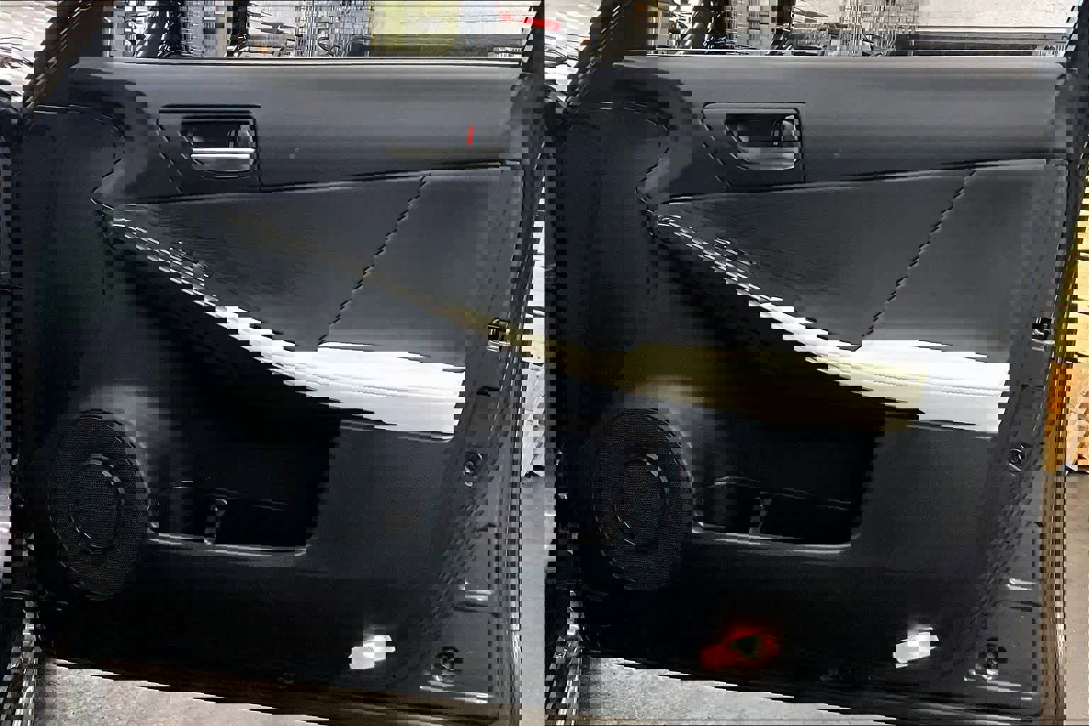 Used 2022 Lexus IS 350 F Sport w/ Accessory Package image 22