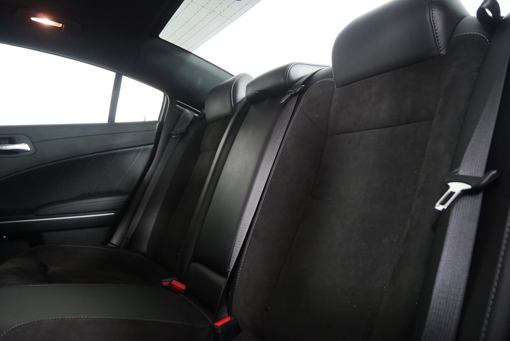 Used 2022 Dodge Charger Scat Pack w/ Dynamics Package image 12