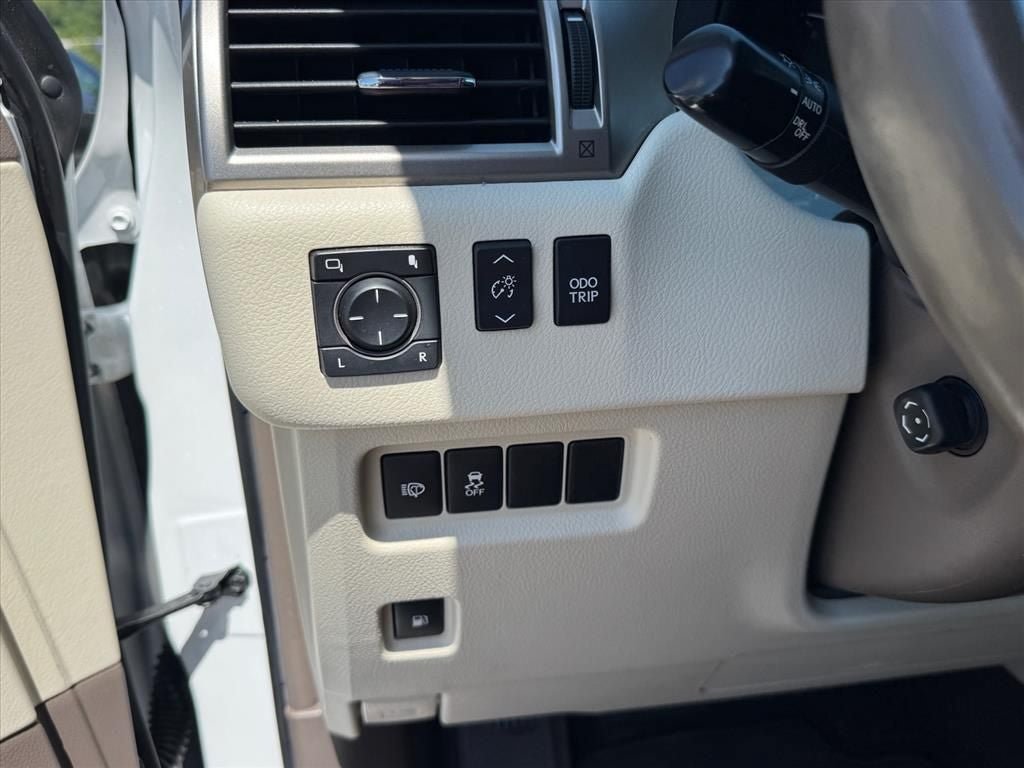 Used 2019 Lexus GX 460 Premium w/ Premium Package AWD/4WD image 19