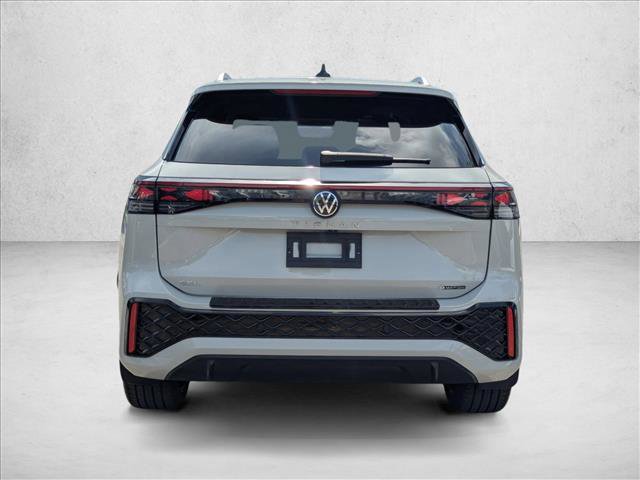 Used 2025 Volkswagen Tiguan SEL R-Line AWD/4WD image 6