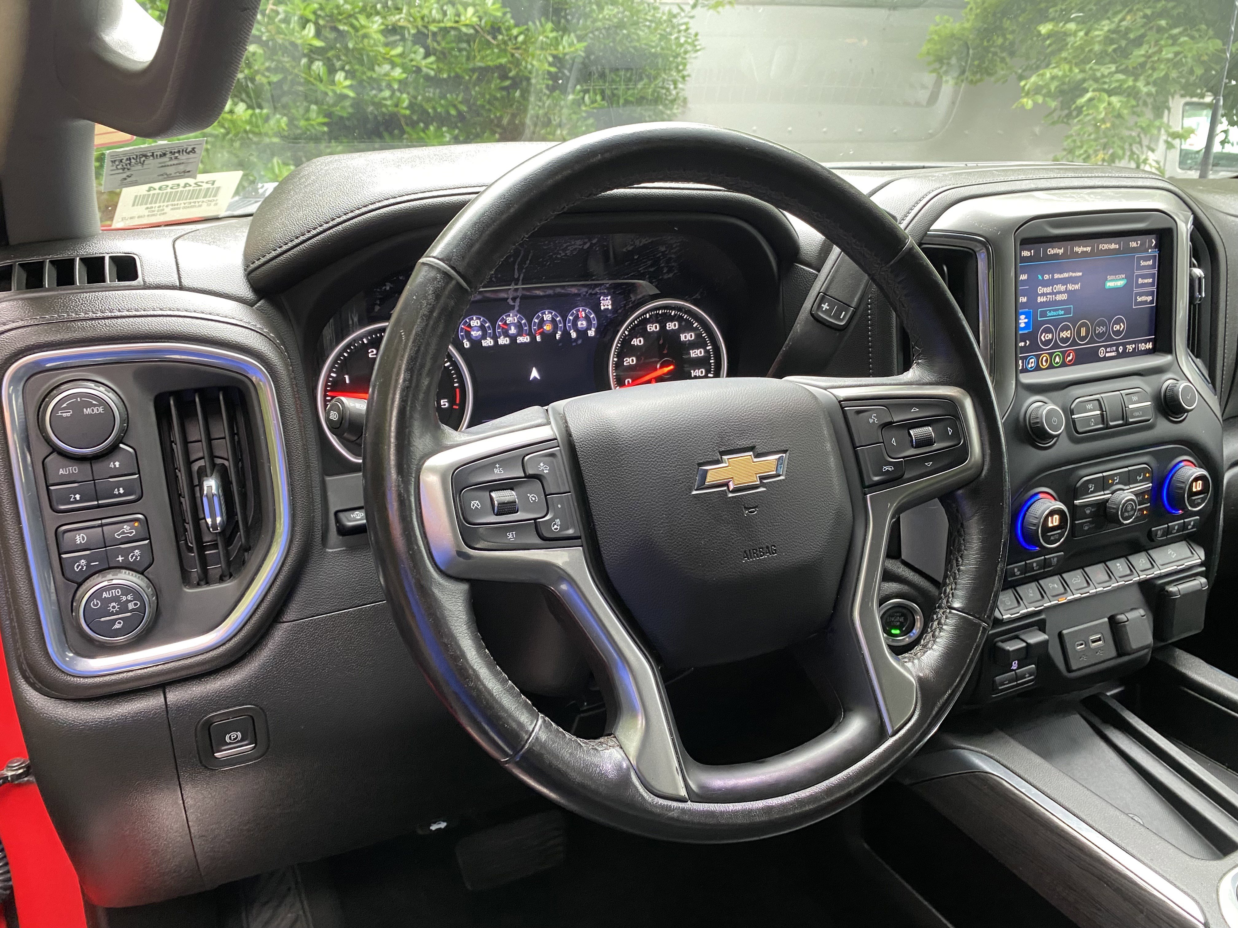 Used 2022 Chevrolet Silverado 2500 LTZ w/ LTZ Premium Package AWD/4WD image 18