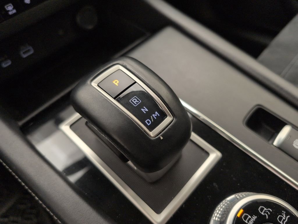 Used 2022 Mitsubishi Outlander SE image 22