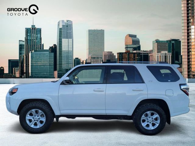 Used 2019 Toyota 4Runner SR5 image 2