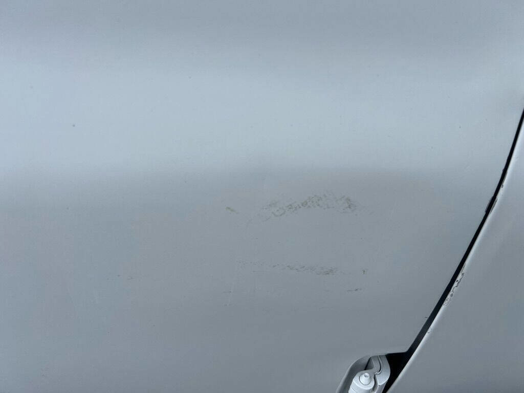 Used 2019 Chevrolet Express 3500 LS RWD image 11