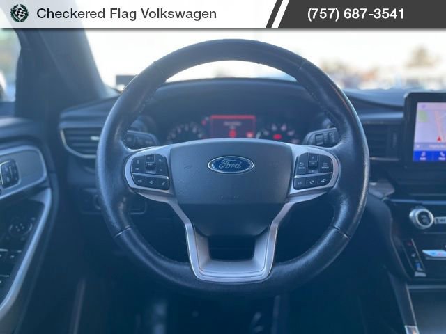 Used 2022 Ford Explorer Limited w/ Equipment Group 301A image 35