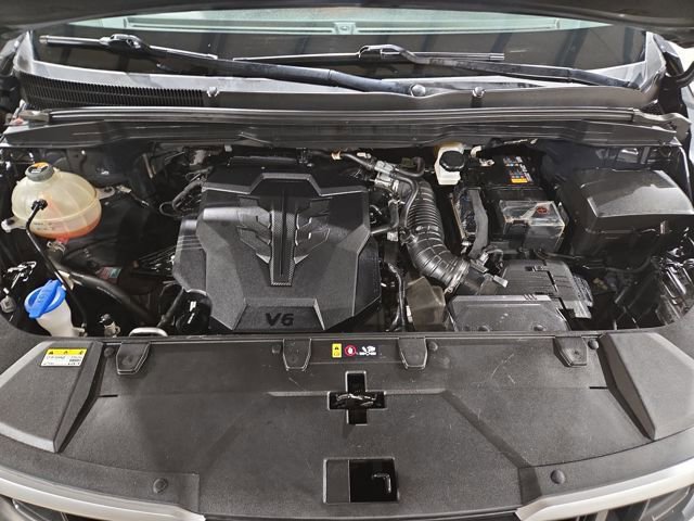 Used 2022 Kia Carnival EX image 38