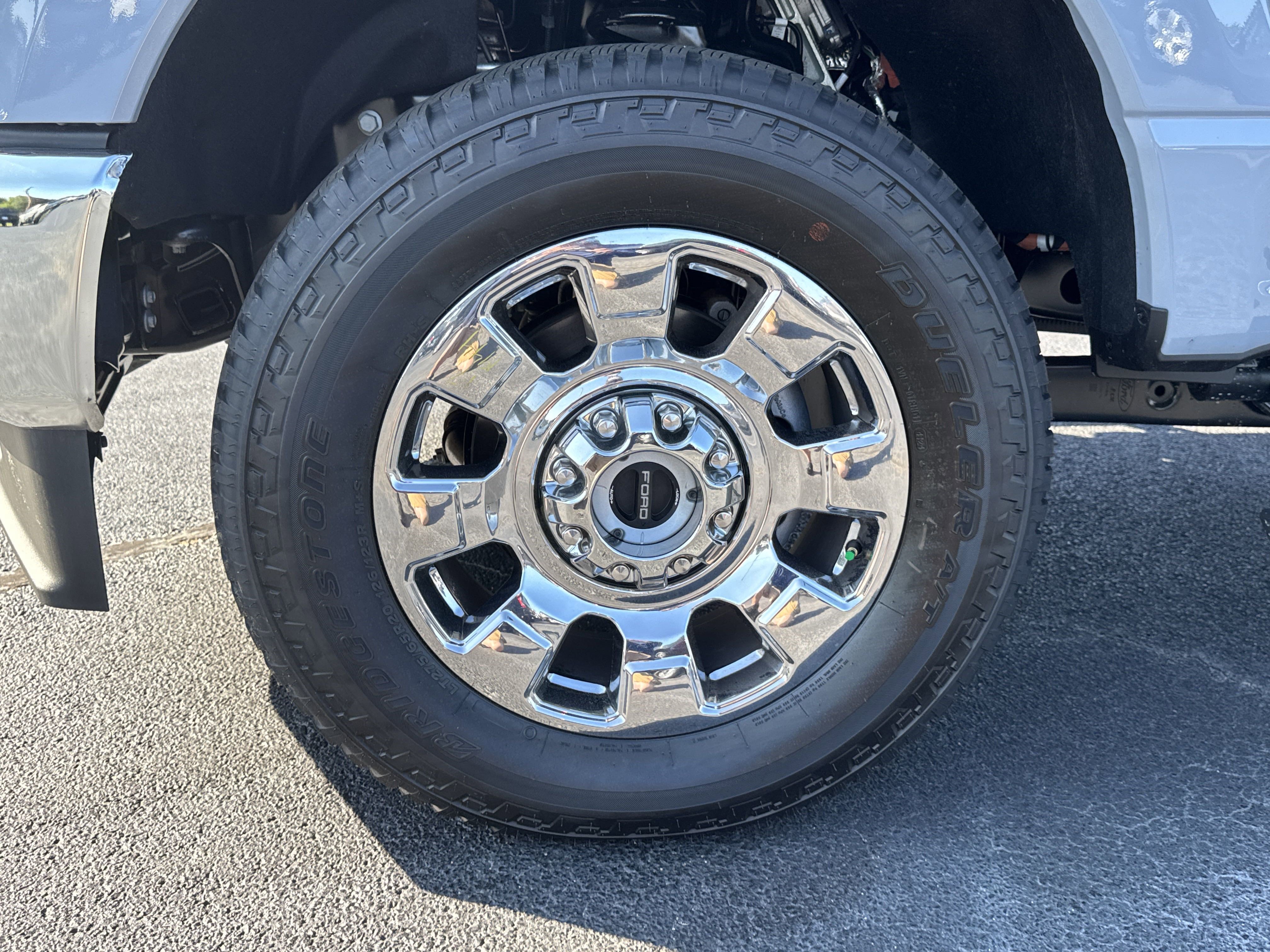 New 2025 Ford F250 King Ranch w/ Chrome Package image 12