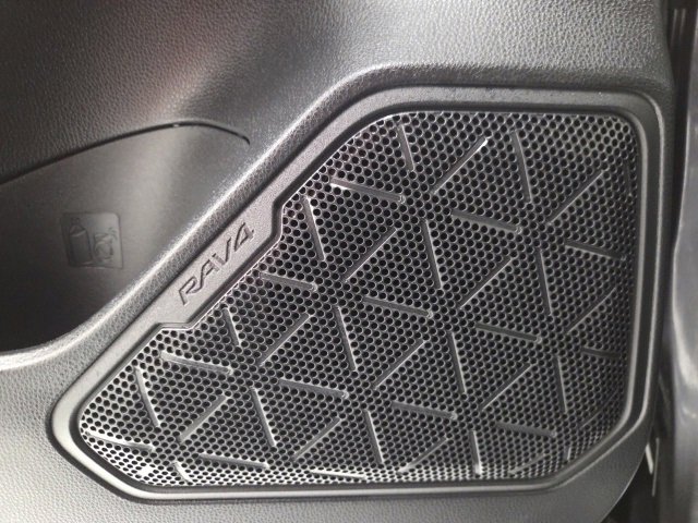 Certified 2025 Toyota RAV4 XLE Premium image 38