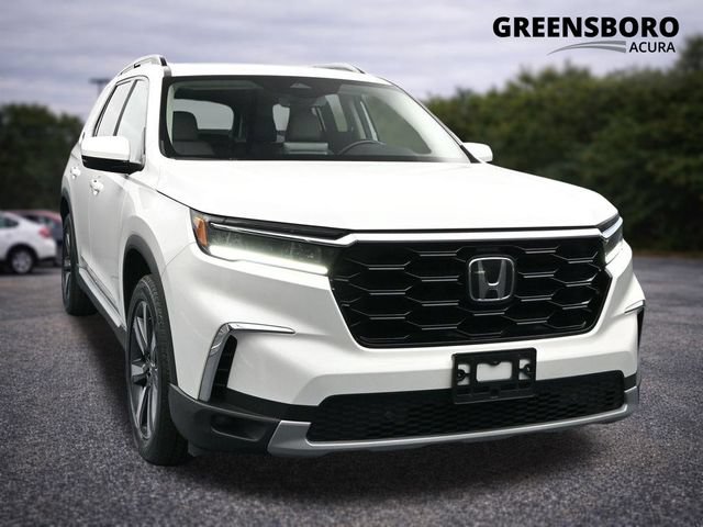Used 2025 Honda Pilot Touring video 1