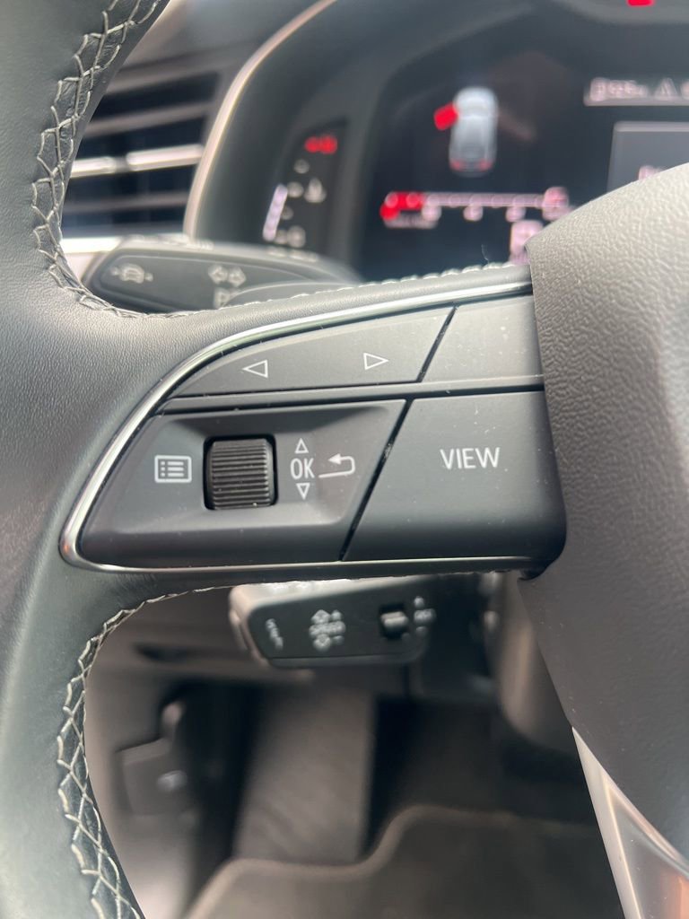 Used 2025 Audi Q7 3.0T Premium Plus image 32