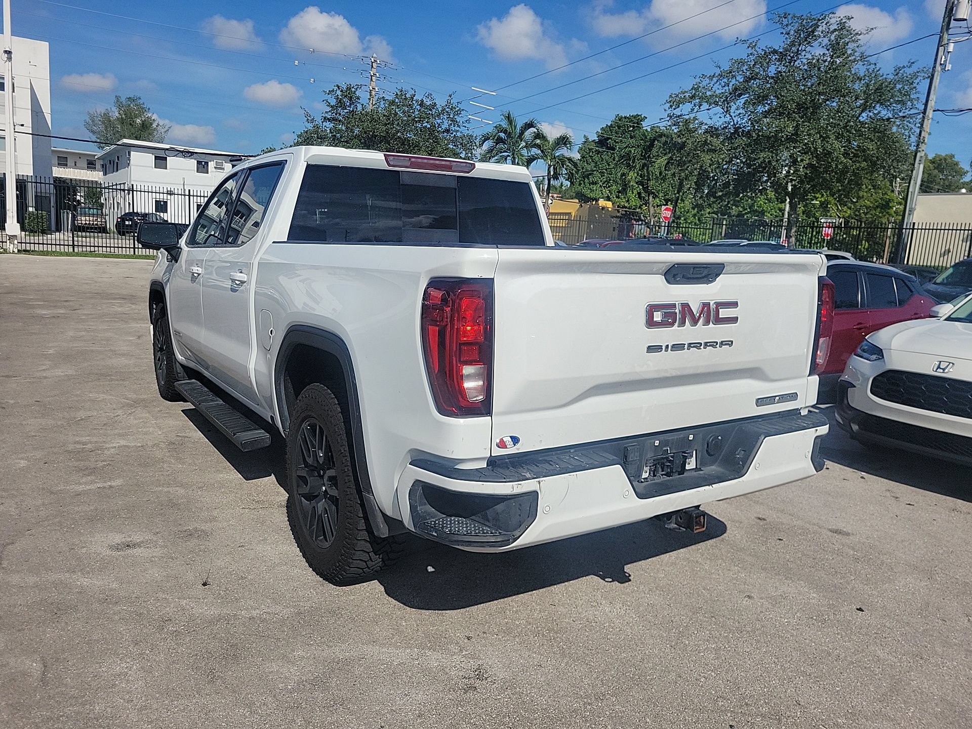 Used 2024 GMC Sierra 1500 Elevation w/ Preferred Package RWD image 12