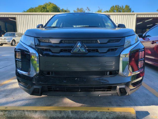 Used 2026 Mitsubishi Outlander Sport AWD image 2
