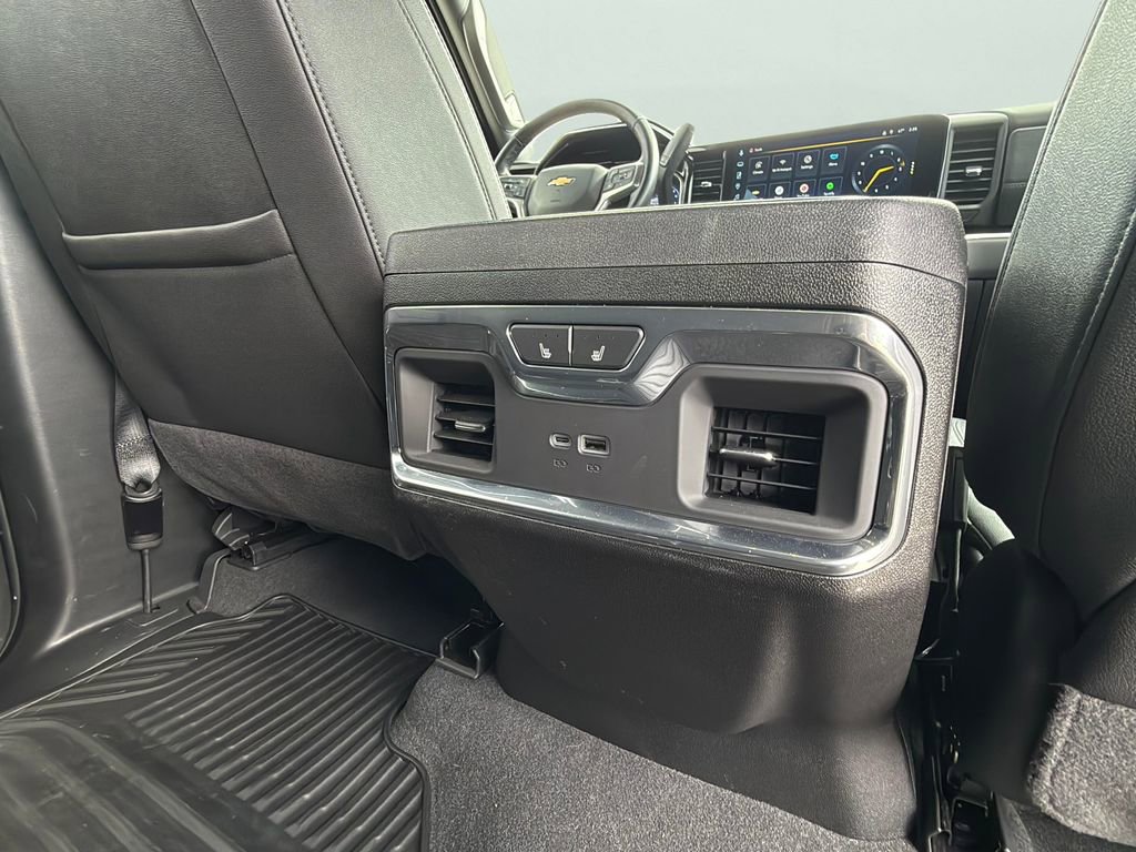 Used 2025 Chevrolet Silverado 3500 LTZ w/ LTZ Plus Package AWD/4WD image 34