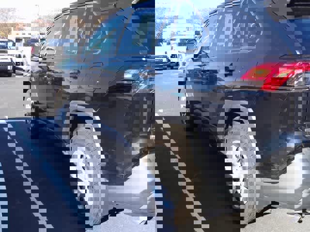 Certified 2023 Toyota RAV4 LE image 4