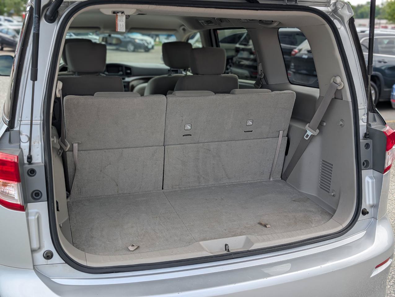 Used 2017 Nissan Quest SV FWD image 6