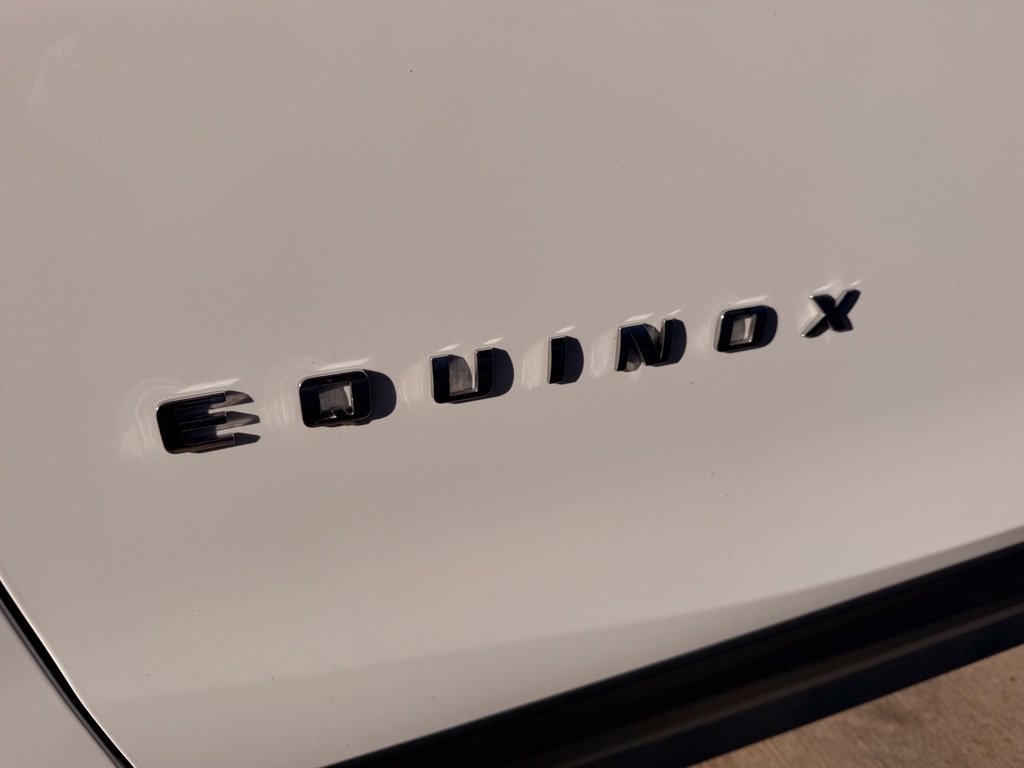Used 2024 Chevrolet Equinox LT AWD/4WD image 15