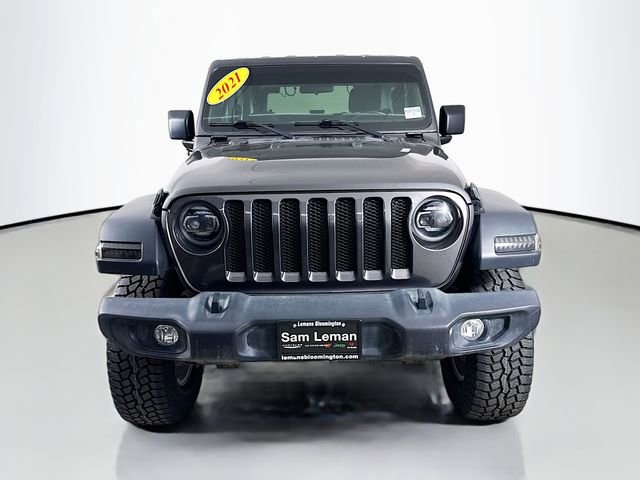 Used 2021 Jeep Wrangler Sport AWD/4WD image 2