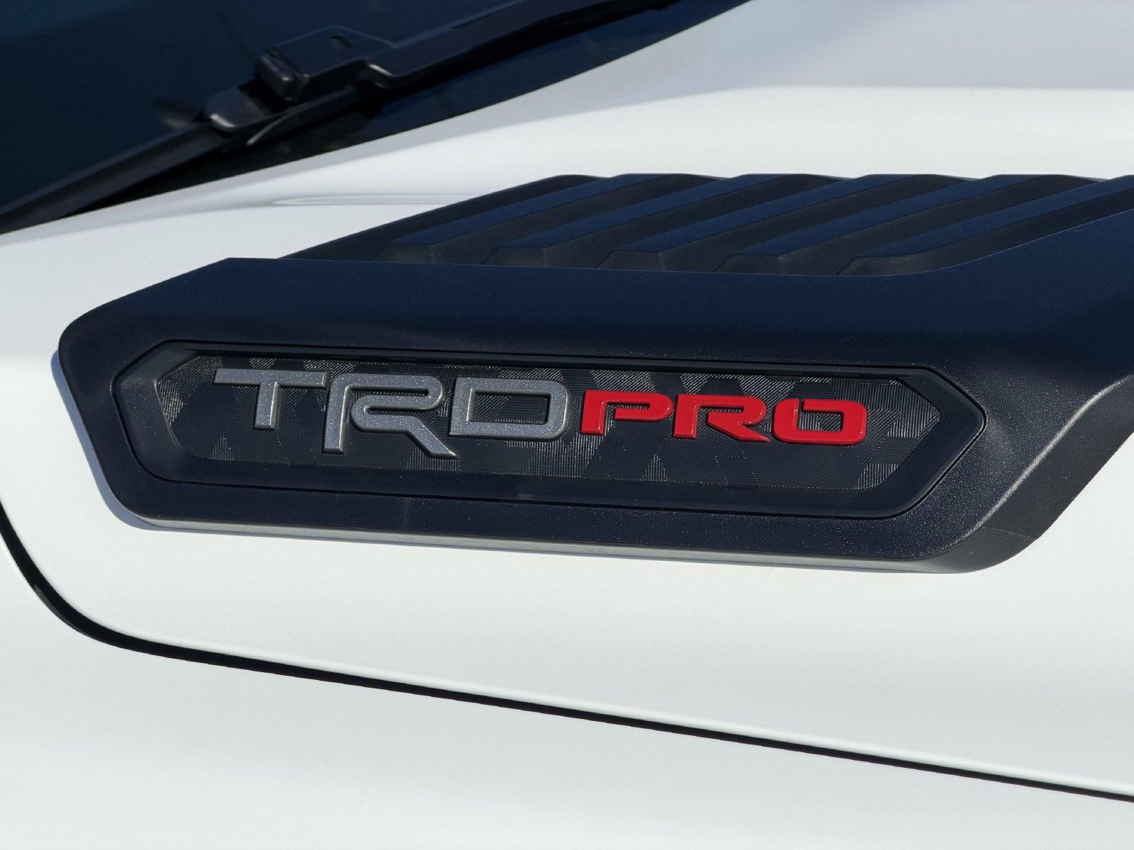 Used 2025 Toyota Sequoia TRD Pro AWD/4WD image 11