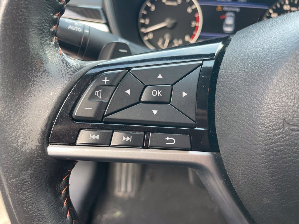 Used 2023 Nissan Altima 2.5 SR w/ SR Premium Package FWD image 8