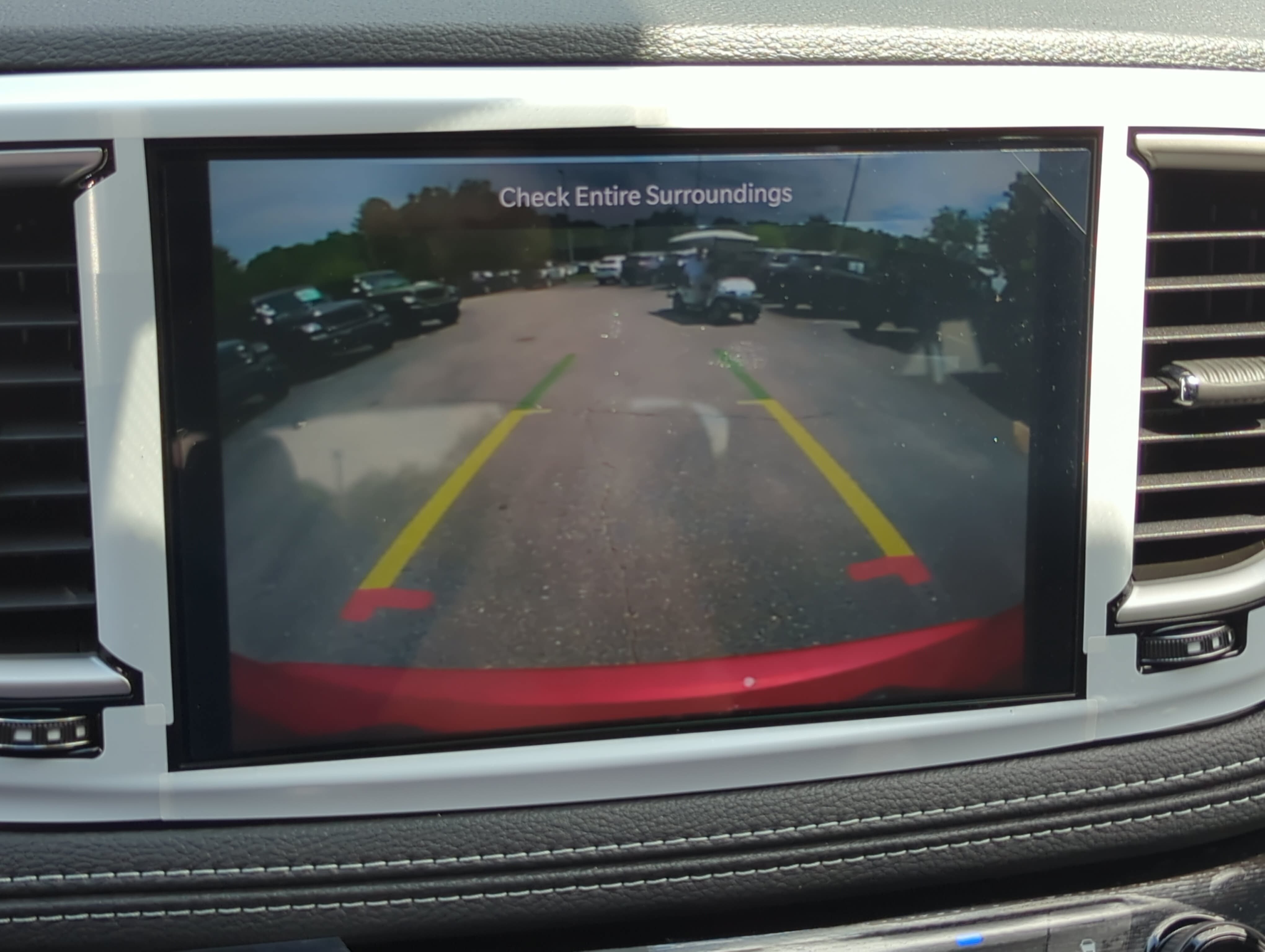 New 2027 Chrysler Pacifica Select AWD/4WD image 21