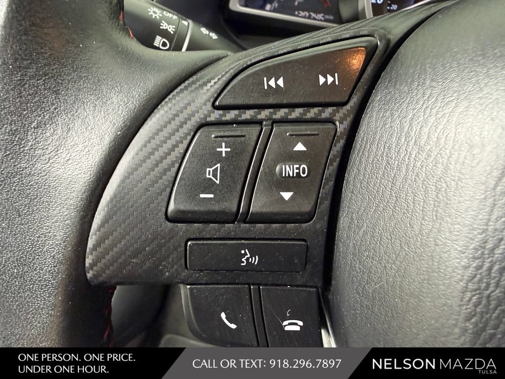 Used 2014 MAZDA MAZDA3 i Touring FWD image 25