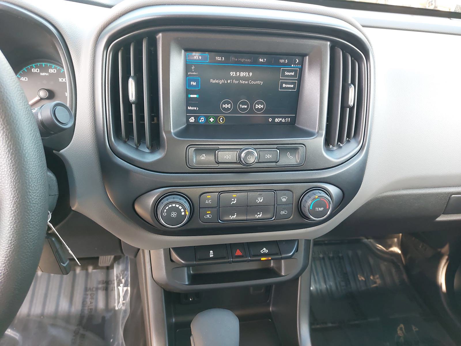 Used 2022 Chevrolet Colorado W/T w/ WT Convenience Package RWD image 19