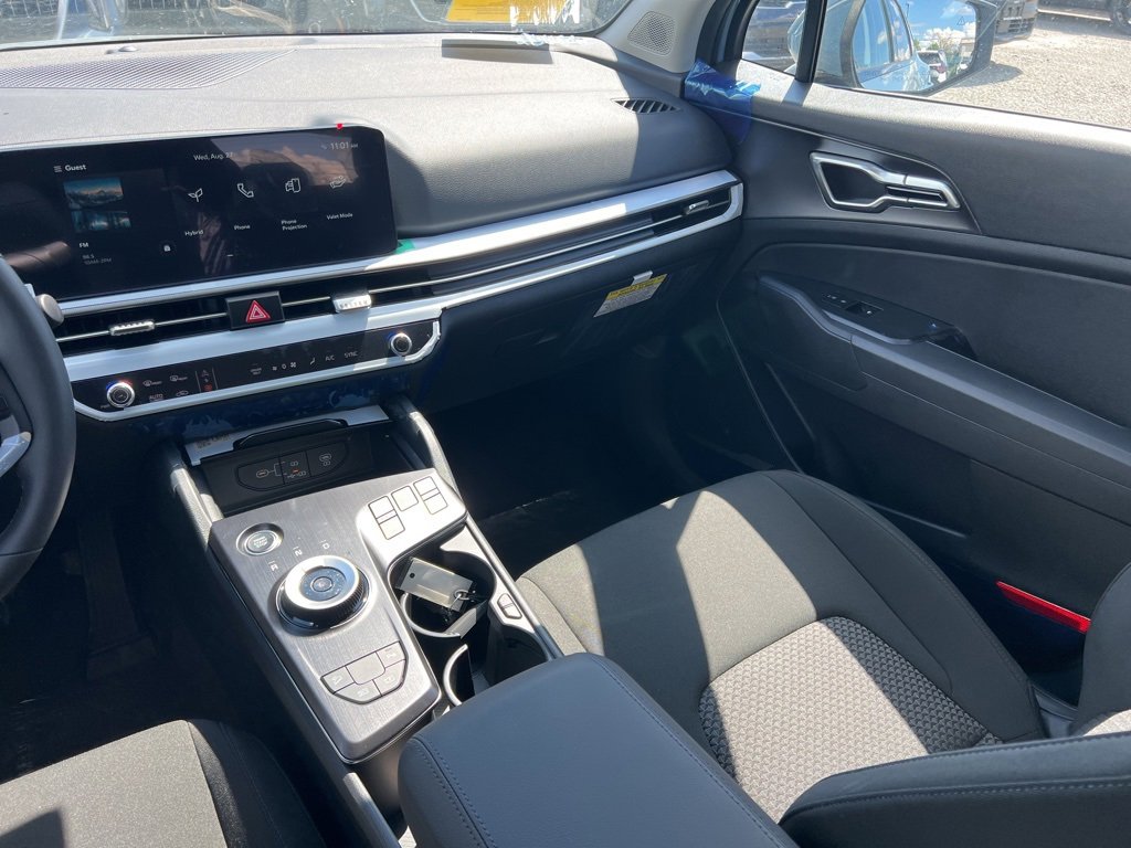New 2026 Kia Sportage S image 12
