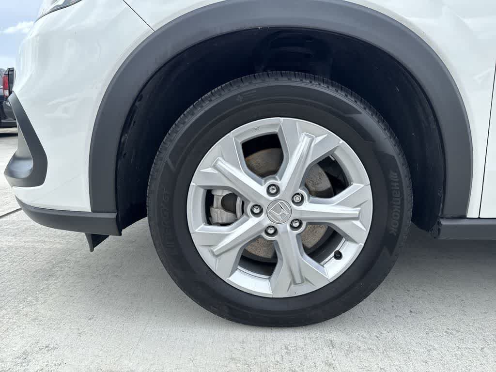 Used 2025 Honda HR-V LX image 10