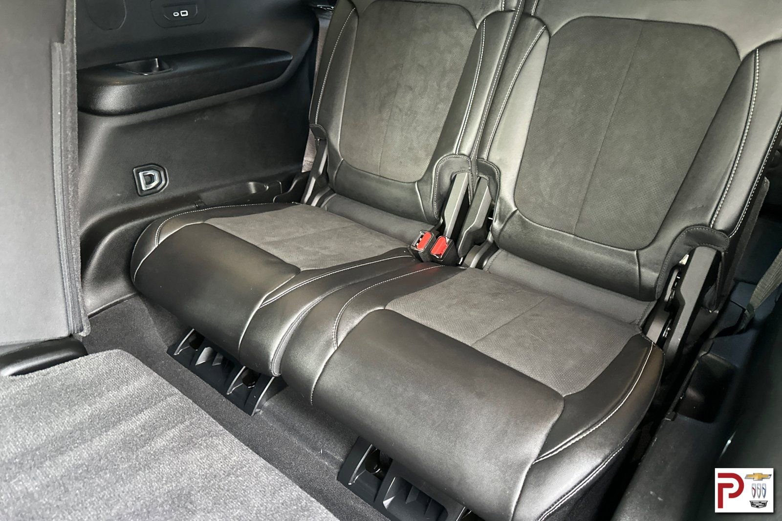 Used 2022 Jeep Grand Cherokee L Laredo image 19