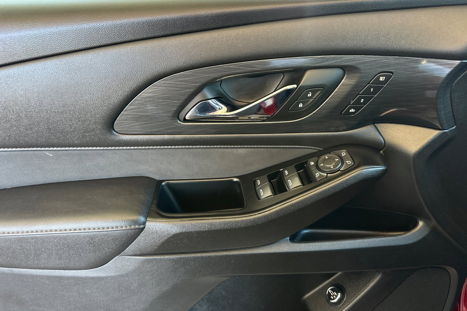 Certified 2023 Chevrolet Traverse High Country image 11