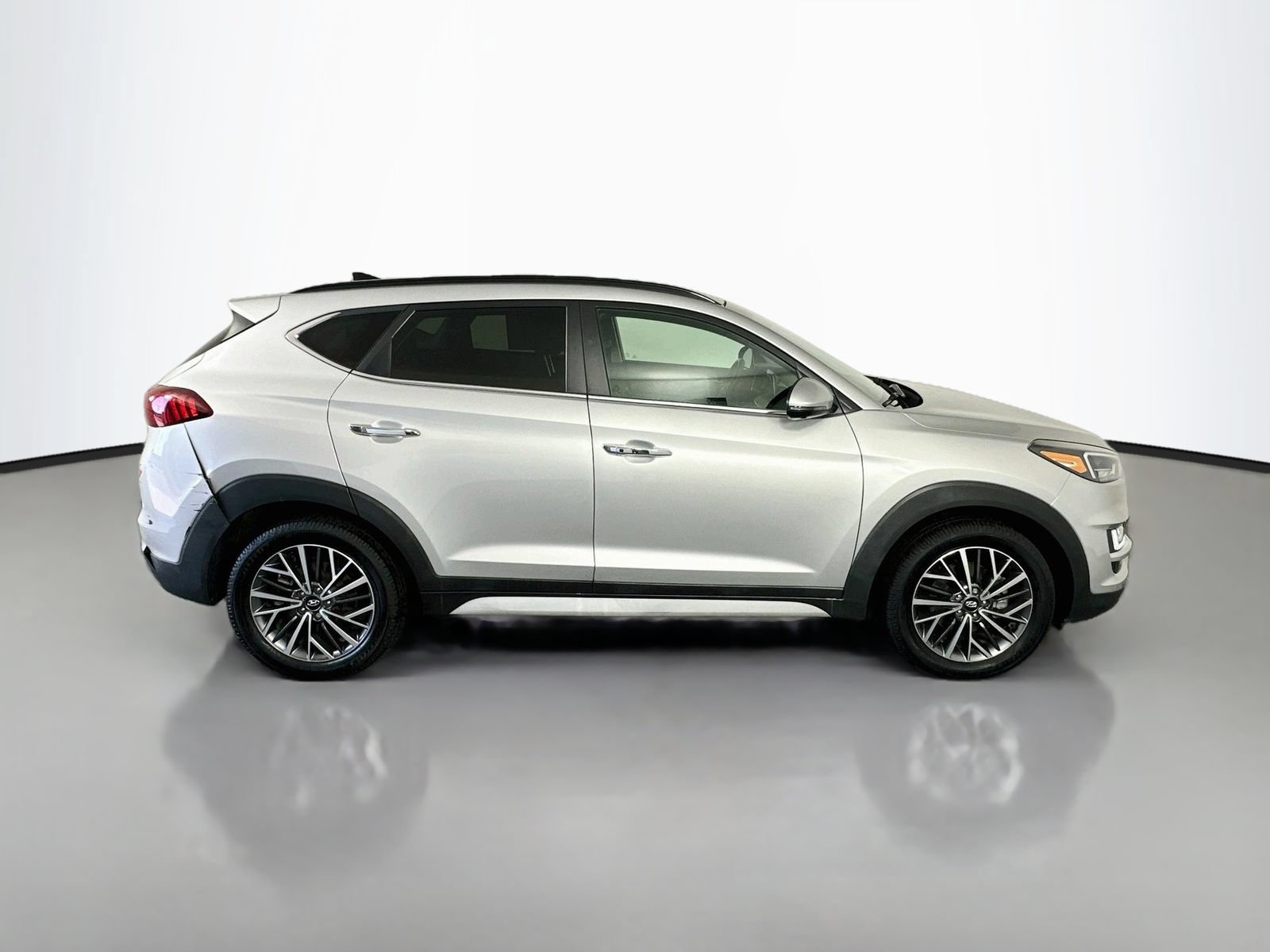 Used 2020 Hyundai Tucson Ultimate w/ Cargo Package AWD/4WD image 8