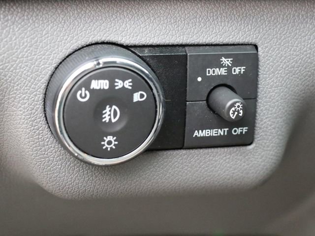 Used 2017 Chevrolet Traverse LT image 30