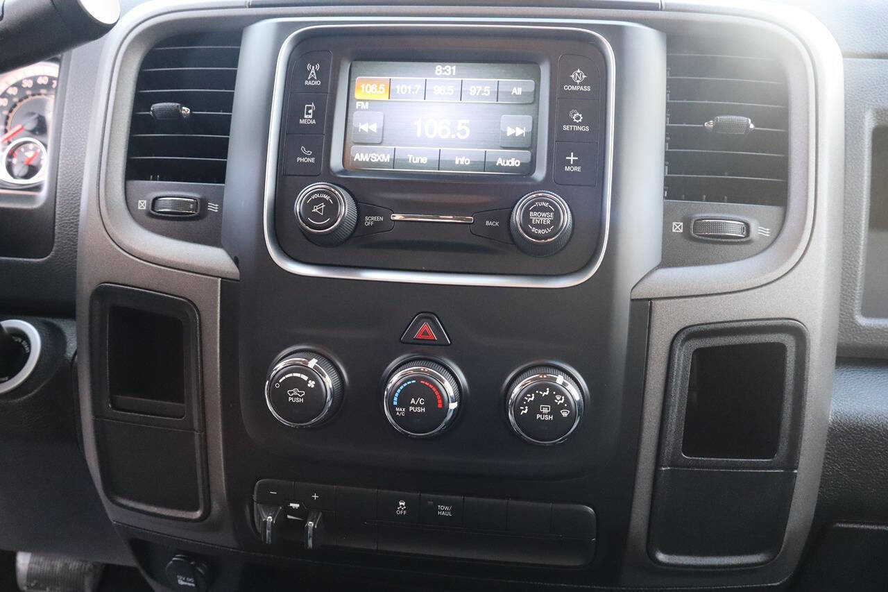 Used 2018 RAM 3500 Tradesman w/ Chrome Appearance Group image 15