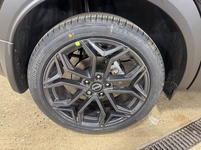 New 2026 Nissan Kicks SR w/ SR Premium Package image 31