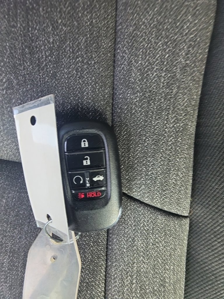 Certified 2025 Honda Accord SE image 33