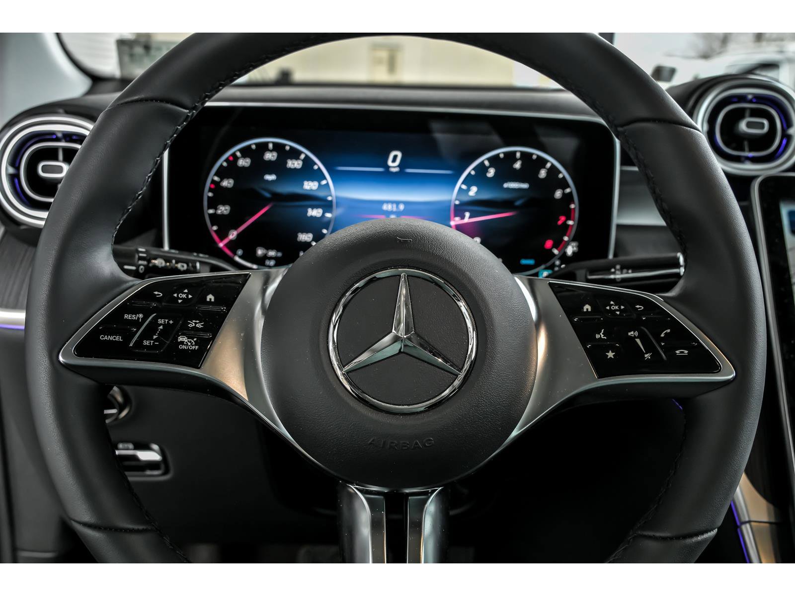 Certified 2026 Mercedes-Benz GLC 300 4MATIC image 17