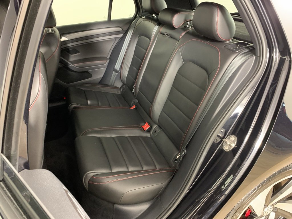 Used 2020 Volkswagen GTI SE image 30