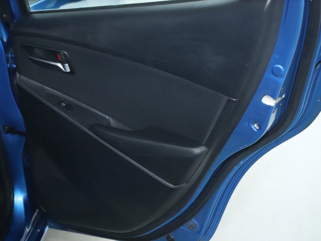 Used 2016 Scion iA Base image 32