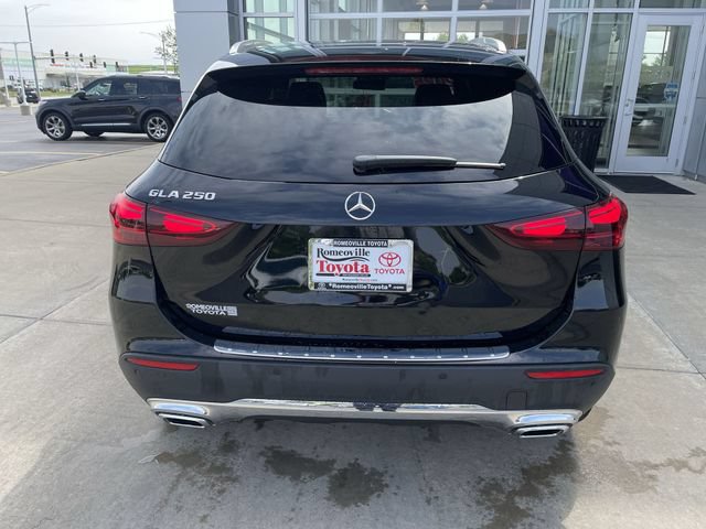 Used 2025 Mercedes-Benz GLA 250 image 32