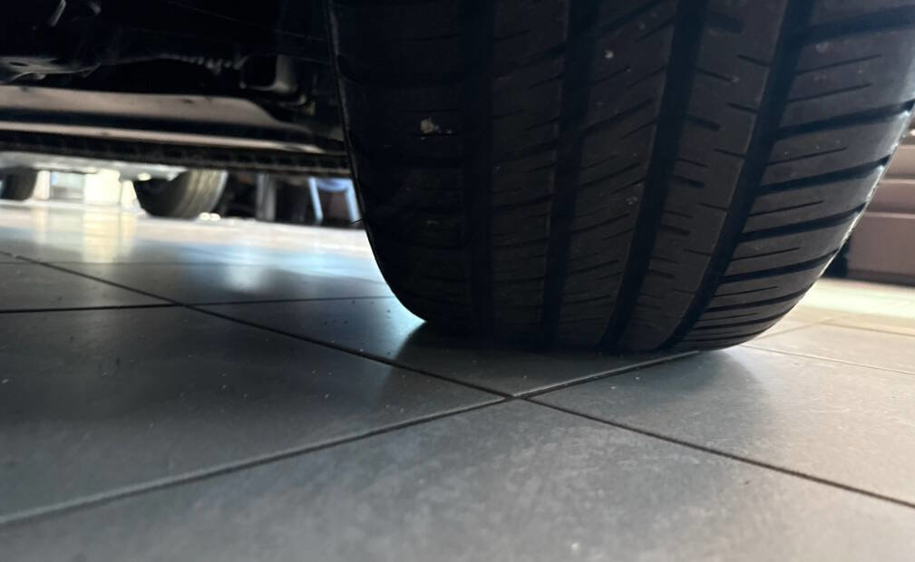 Used 2009 Ford Mustang Shelby GT500 image 11