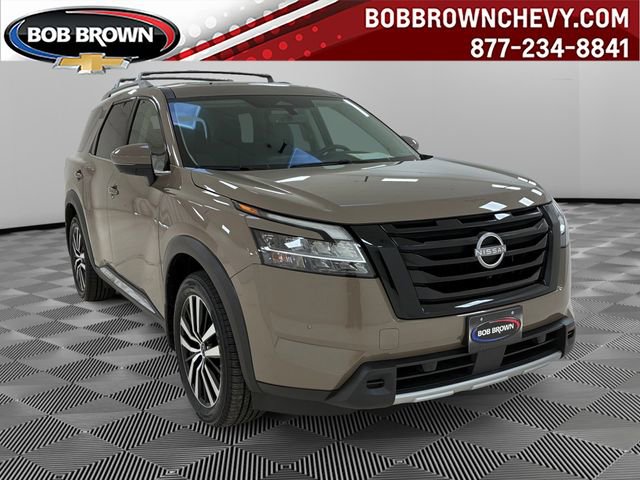 Used 2024 Nissan Pathfinder Platinum