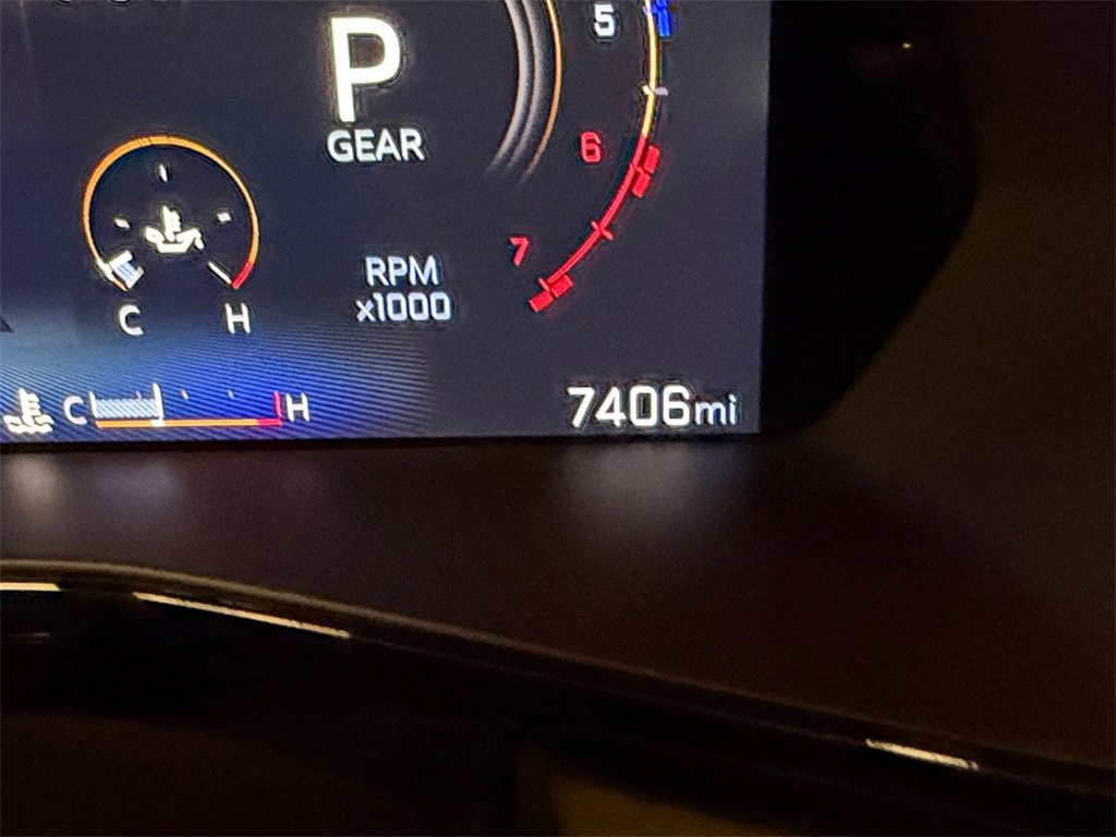 Certified 2024 Chevrolet Colorado LT w/ LT Convenience Package image 16