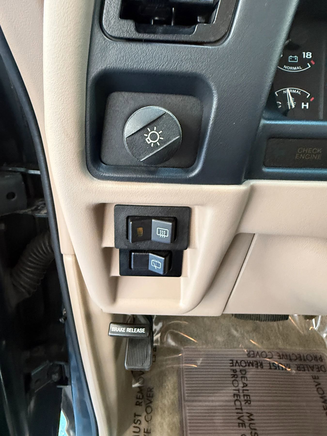 Used 1994 Ford Explorer 4WD 4-Door image 39