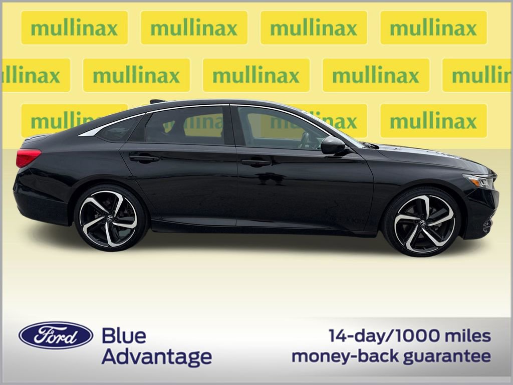 Used 2019 Honda Accord Sport image 2