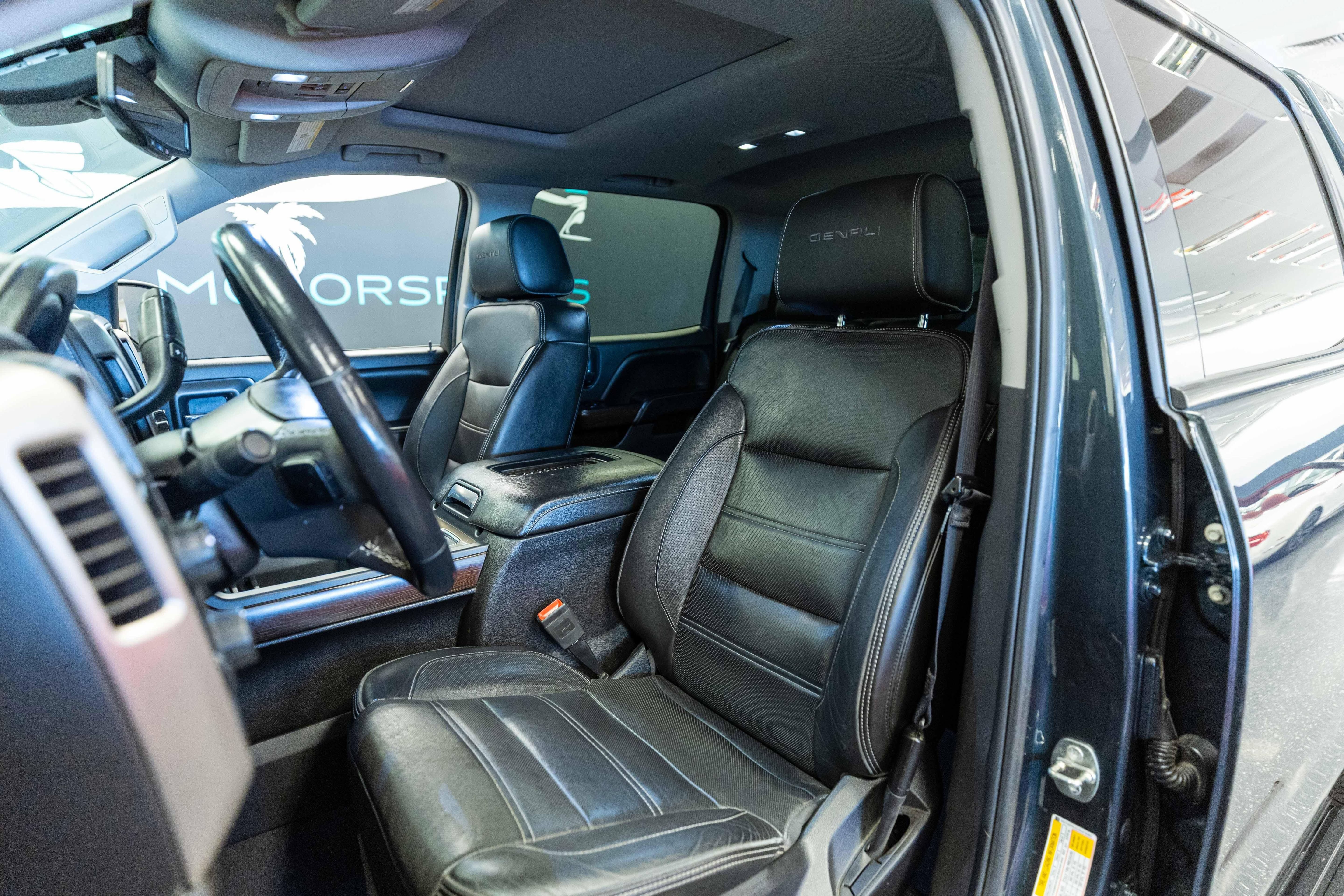 Used 2018 GMC Sierra 1500 Denali AWD/4WD image 10