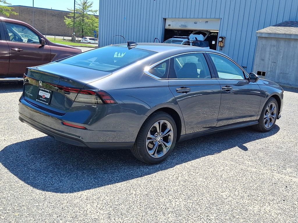 Used 2023 Honda Accord EX image 4