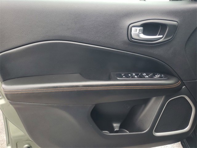 Used 2020 Jeep Compass Limited image 11